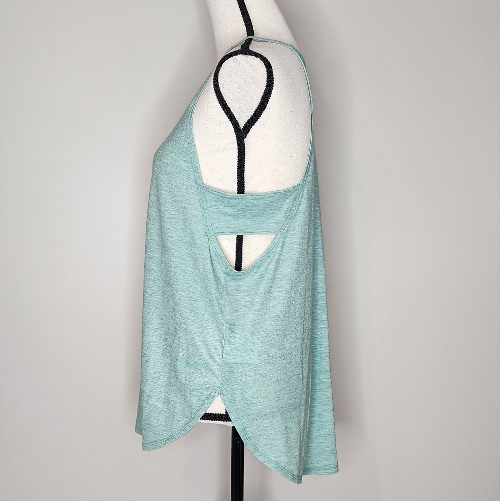 Under Armour Tank - Picture 4 of 7